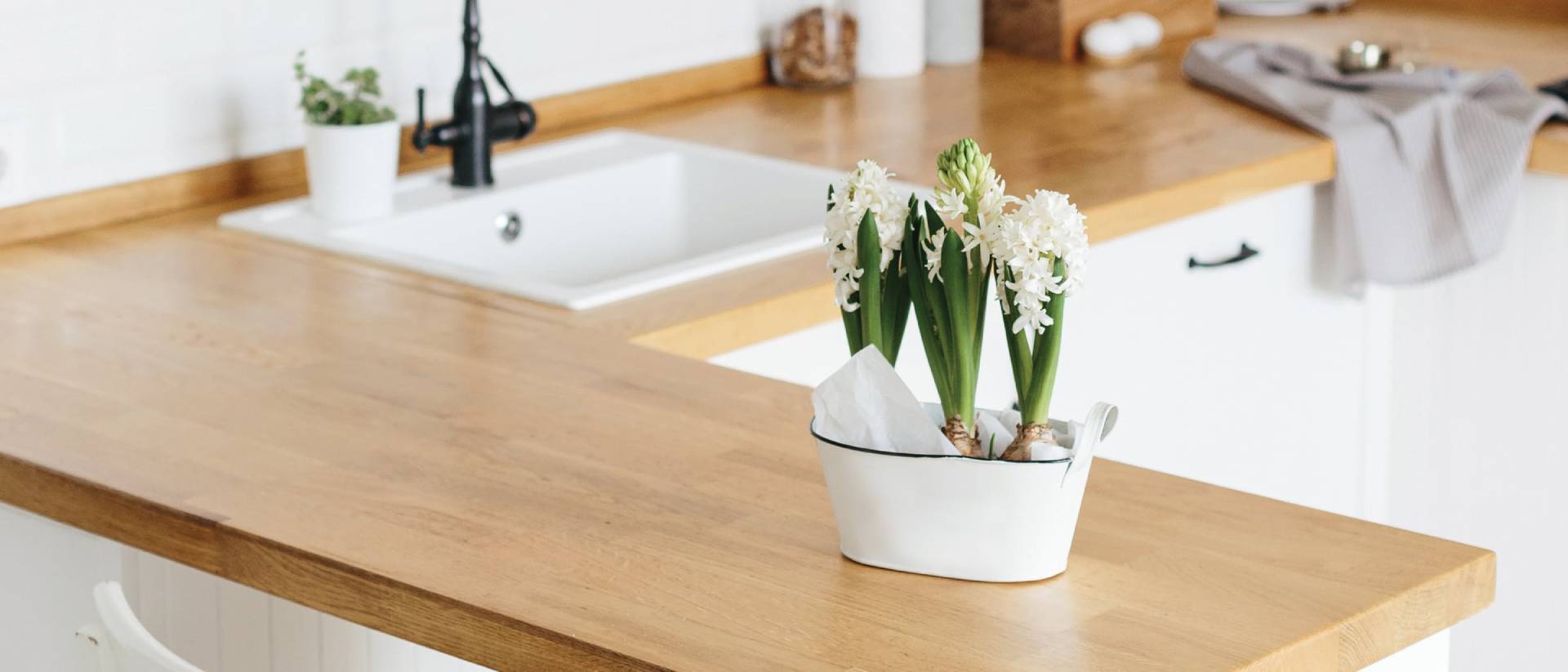 Why Choose Us Background Image